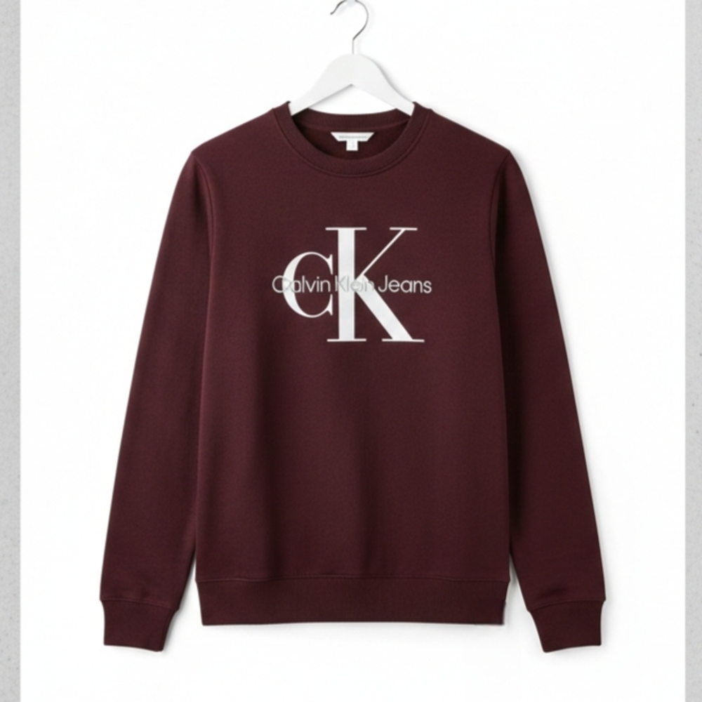 Vintage Calvin Klein Men's Dark Red Crewneck Sweater